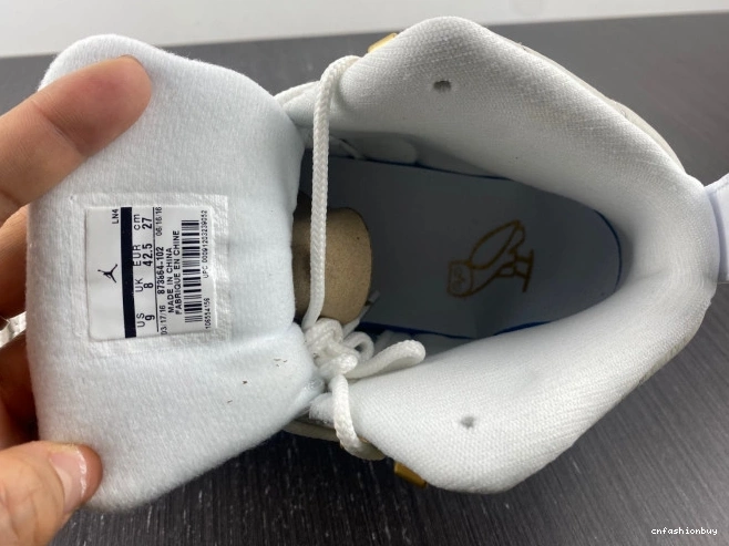 Jordan White OVO Retro 12 873864-102 0719